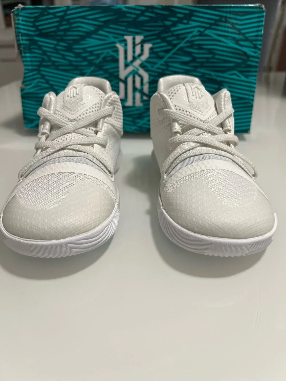 Nike White Mesh Kids' Athletic Sneakers Sz 10c